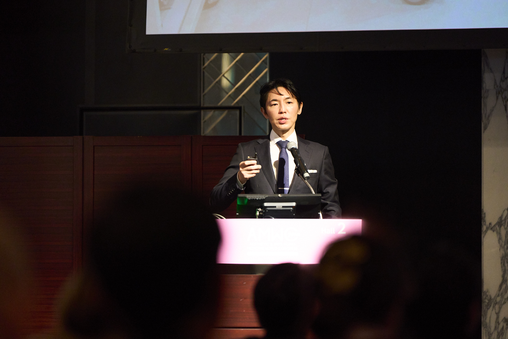 AMWC JAPAN 2025での講演の様子